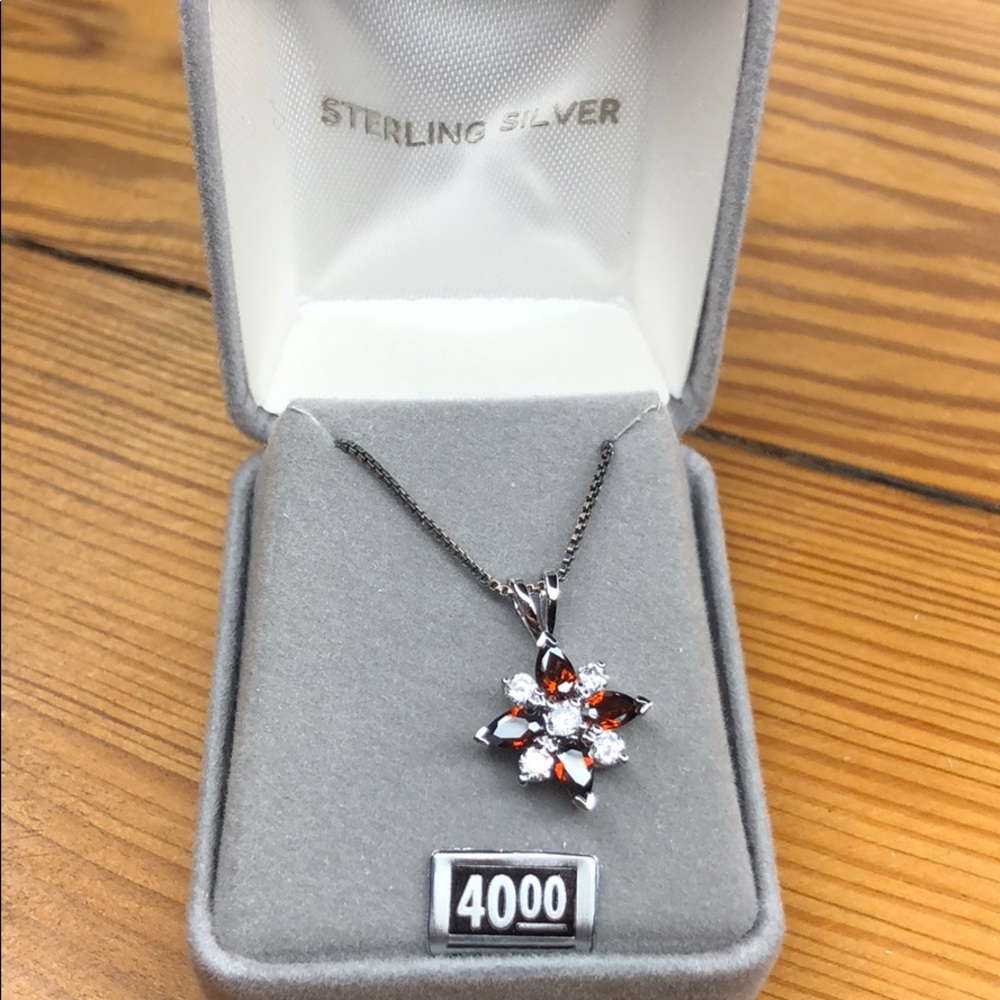Necklace - cubic zirconia & orange/red stones